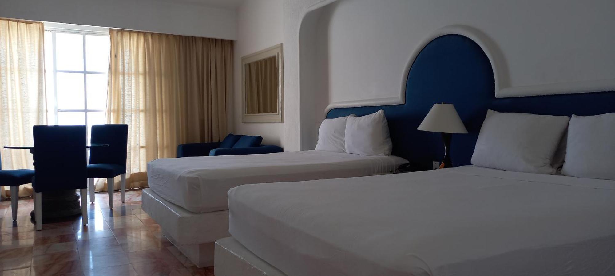 Hotel & Museo Casa Turquesa Cancún Extérieur photo