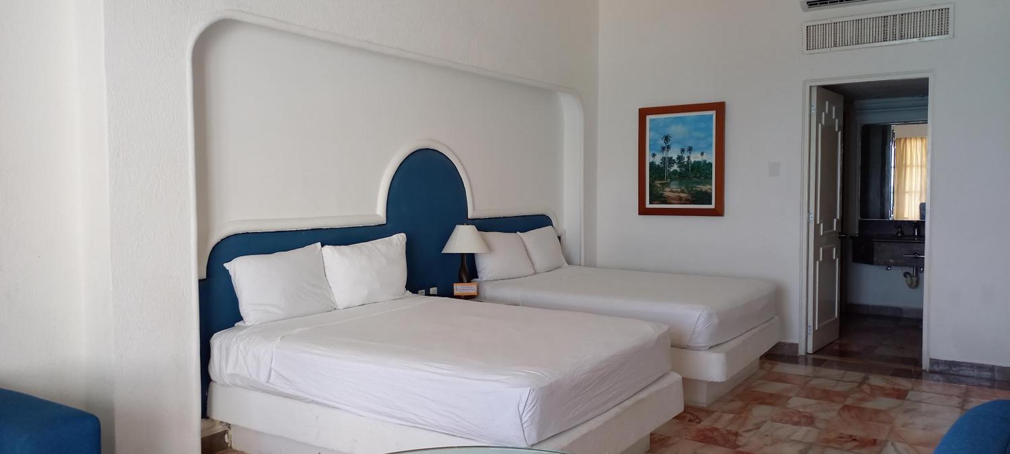 Hotel & Museo Casa Turquesa Cancún Extérieur photo